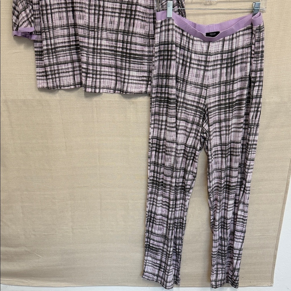 Simply Vera Vera Wang Lavender and Gray Plaid Top - Picture 4 of 6